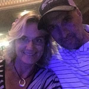 Meet your Posher, Inez